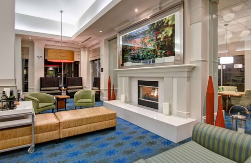 Gateway Hotel | Hilton Garden Inn Toronto - Mississauga