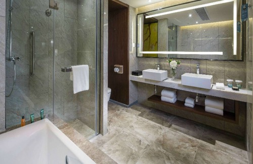 Guzhen Hotel | Hilton Garden Inn Zhongshan Guzhen