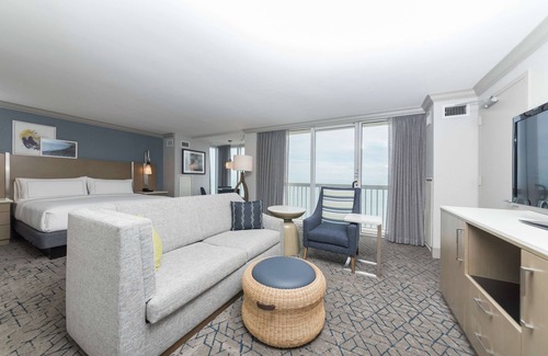 Indialantic Hotel | Hilton Melbourne Beach Oceanfront