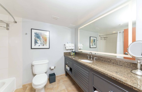 Indialantic Hotel | Hilton Melbourne Beach Oceanfront