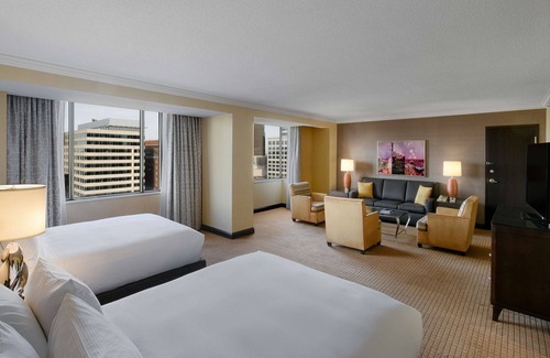 Downtown Minneapolis Hotel | Hilton Minneapolis