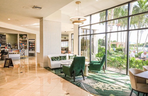 West Palm Beach Hotel | Hilton Palm Beach PBI