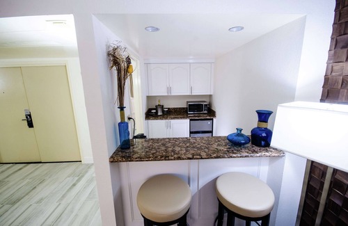 West Palm Beach Hotel | Hilton Palm Beach PBI