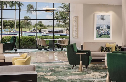 West Palm Beach Hotel | Hilton Palm Beach PBI