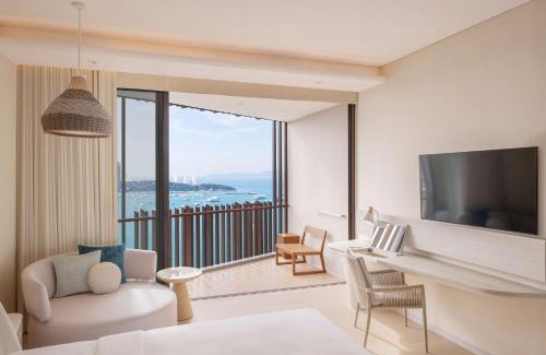 Pattaya Bay Resort | Hilton Pattaya