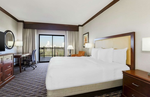 Chandler Hotel | Hilton Phoenix Chandler
