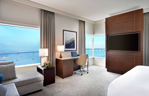 Marina District Hotel | Hilton San Diego Bayfront