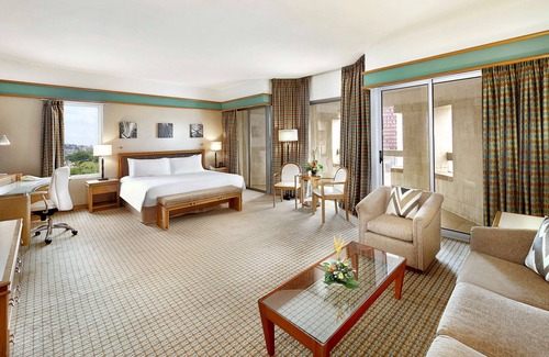 Yaounde Hotel | Hilton Yaounde