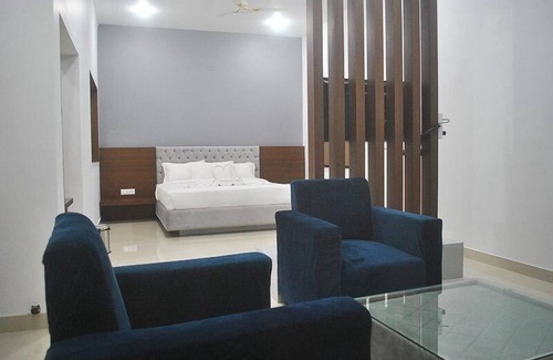 Sidhpur Hotel | Himalayan Off Trails