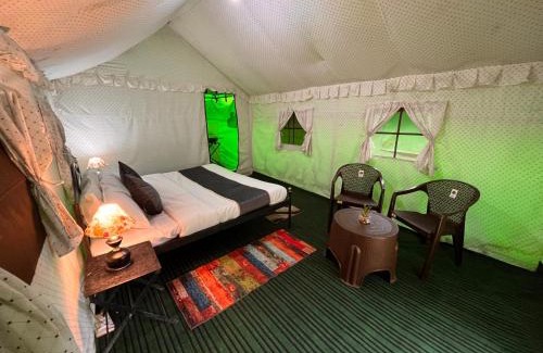 Deoghar Hotel | Himalayan Riverside Swiss Cottages Manali #riverside #big garden #parking #bonffire #music #budget friendly #adventure