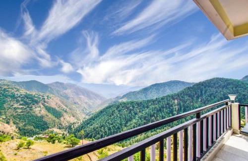 Shimla Hotel | Himalayan Valley View Resort - Rooms with Balcony and mountain view - Peacefull place - Private Parking - Easy Access