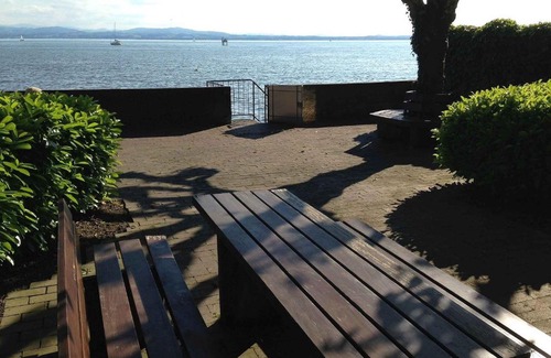Langenargen Apartment | Himmelbett mit Seeblick