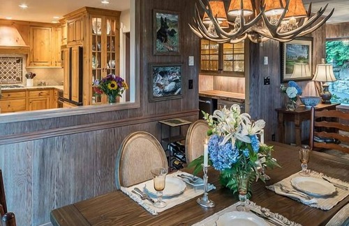 Boone House | Hinesight at Hound Ears