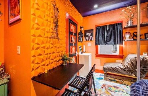 Cape Charles House | Hippie Hideaway - Tiny House w/Fire Pit & BBQ