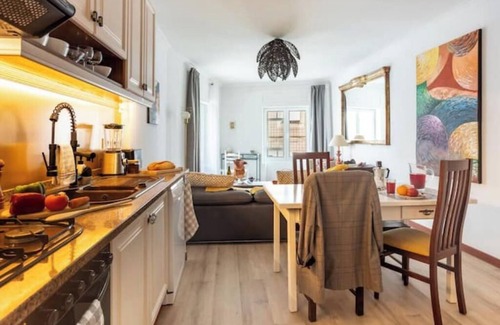 Feijo Apartment | his is Cacilhas, the River Experience