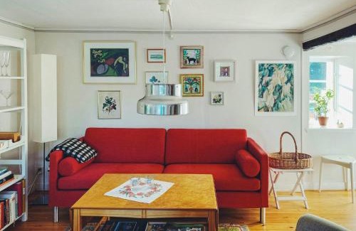 Skane-Tranas House | Historic Cottage In The Heart Of Österlen