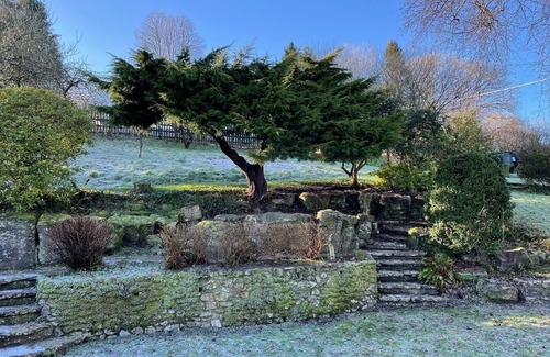 Bishopswood Cottage | Historic Countryside Cottage and Shepherds Hut