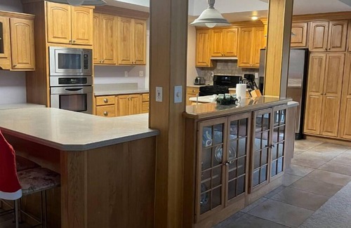 Ottawa House | Historic Home 15 min from Starved Rock - Selah House