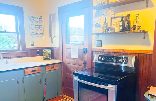 Payson House | Historic Remodeled Home off Main Street in the Mountains of Payson, Arizona