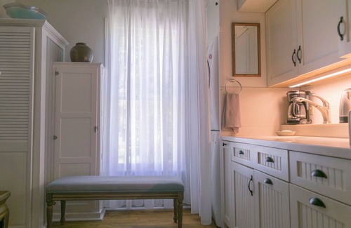 Ithaca House | Historic Tower House on Ithaca's West Hill, close to Cornell and downtown