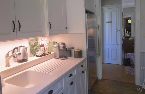 Ithaca House | Historic Tower House on Ithaca's West Hill, close to Cornell and downtown