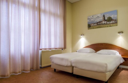 Deventer Hotel | Historic Vibes with Modern Comforts Close to Deventer Toy Museum