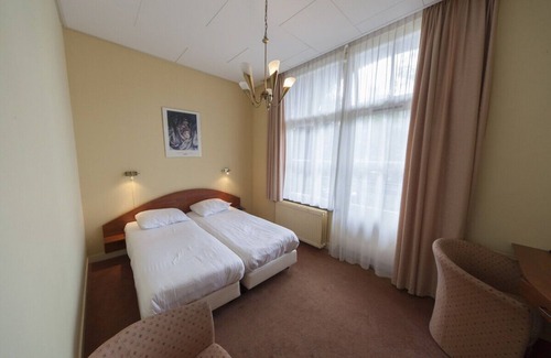 Deventer Hotel | Historic Vibes with Modern Comforts Close to Deventer Toy Museum