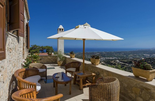 Maroulas Villa | Historic village house from the Venetian era