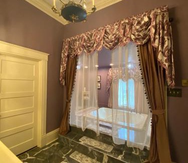 Grenada House | Historic Wilson House