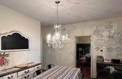 Lee's Summit Other | Historical farmhouse close to shopping and dining.