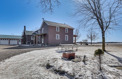 Rubicon Cabin | Historical Log Cabin on 80 Acres in Hartford!