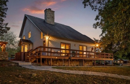 Chickamauga Lake House | Hiwassee Riverfront 3 BR House