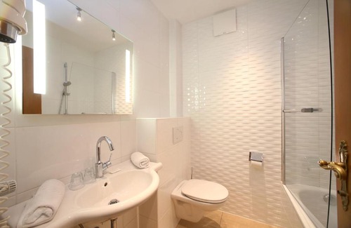 Bruck an der Grossglocknerstrasse Hotel | Hotel Lukashansl