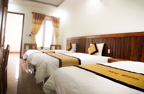 Dong Hoi Hotel | Hoa Binh Hotel