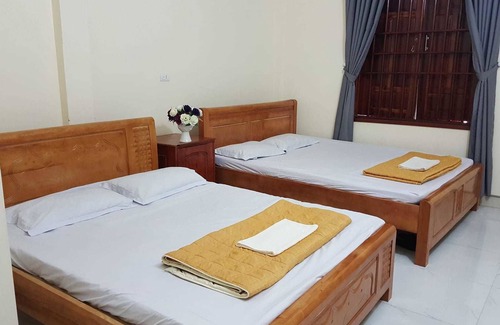 Anh Son House | Hoa Chau