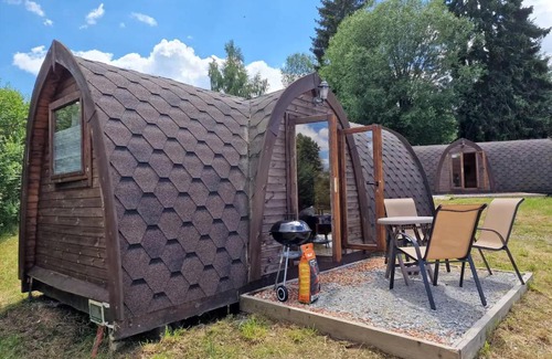 Cerna V Posumavi House | Hobití chatka Lipno