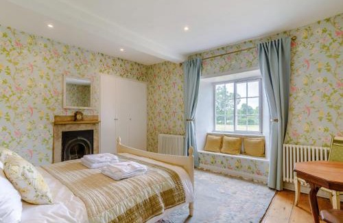 Barnsley House | Hodroyd Hall