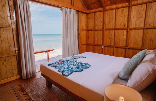 Ke Ga Resort | Hola Beach-Beach Club & Eco Glamping Resort