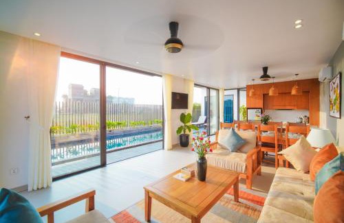 Cua Đai Villa | Hola Villa 2 by Ovui