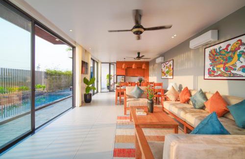Cua Đai Villa | Hola Villa 2 by Ovui