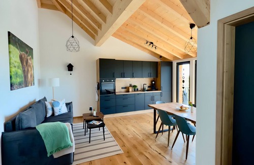 Wolpadingen Apartment | Holiday Apartment 'Spatzennest' with Mountain View, Balcony and Wi-Fi