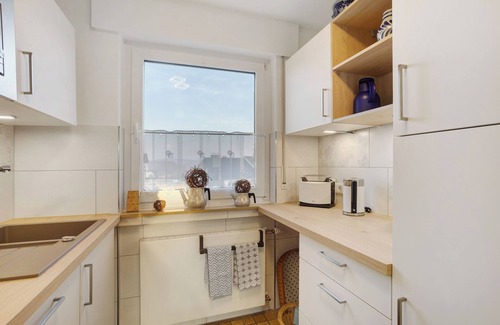 Arnsberg Apartment | Holiday Apartment 'Auszeit' with Private Terrace, Shared Garden and Wi-Fi