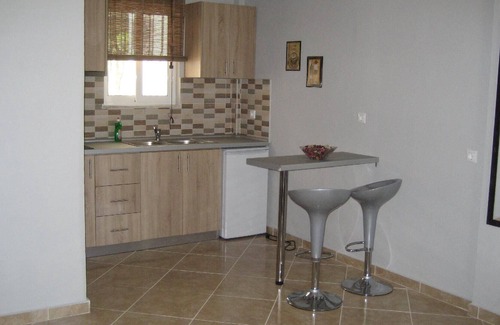 Agia Pelagia Chlomou House | Holiday apartment Chlomos for 1 - 4 persons - Holiday house