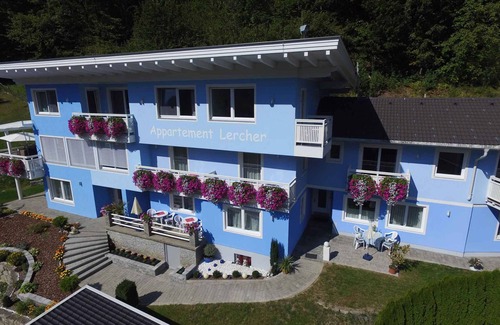 Flattach Apartment | Holiday apartment in a quiet and sunny location