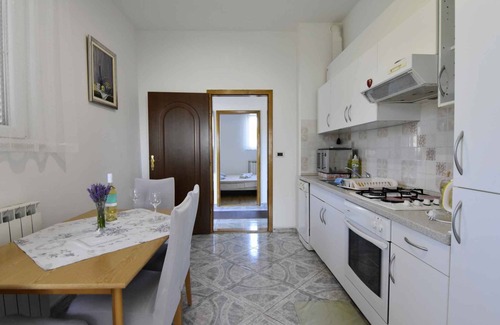Valica Apartment | Holiday apartment in a quiet location