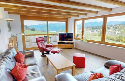 Flims Apartment | Holiday apartment Lanezzi, approx. 135m2, is in a quiet residential area.