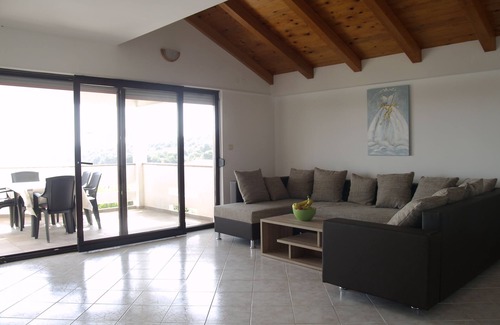 Zdrelac Apartment | Holiday Apartments Paloma