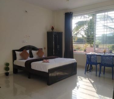 Chikkaballapur House | Holiday day home in Nandi skandagiri Hills