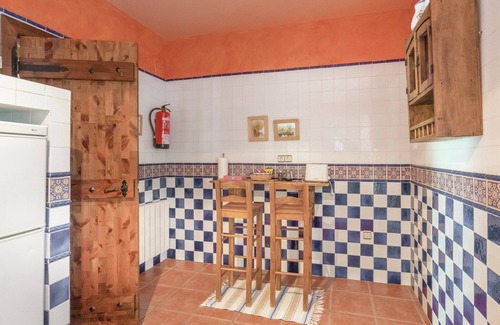 Herrera de Alcantara House | Holiday Home by River Tajo with Pool