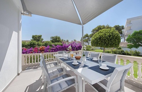 Muro Ski Chalet | Holiday Home 25 meters from Alcúdia Beach